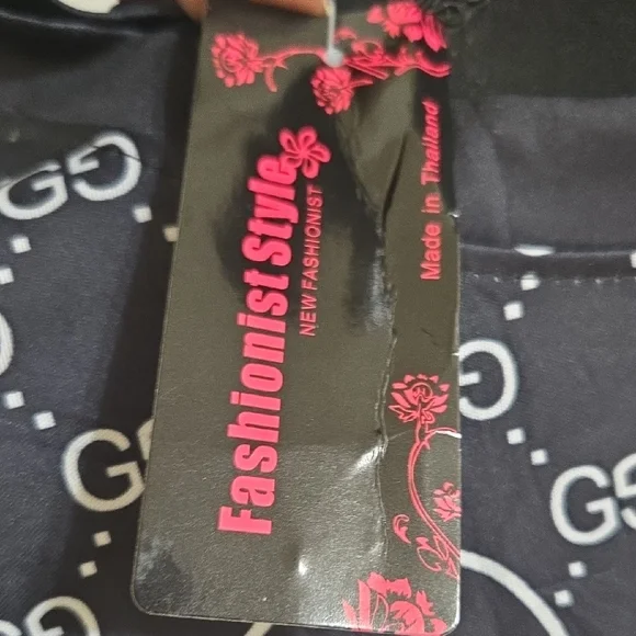 Gucci Women's Pajama Set - Black with Mickey Mouse and Logo - Picture 2 of 13